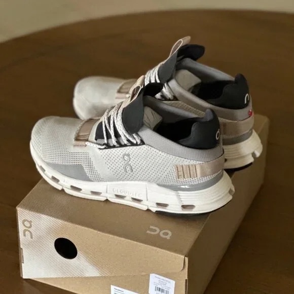 On Running Women's White and Black Sneakers🥙🥙 - Picture 4 of 4